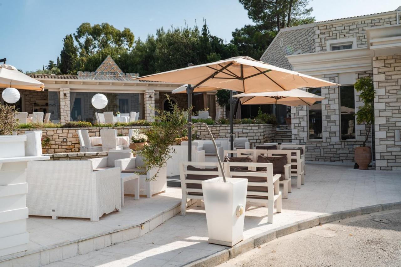 Neptune Sea House - Beachfront Agios Spyridon  Exteriér fotografie